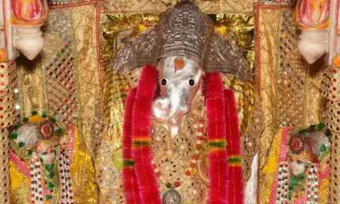 Garh Ganesh Temple - photo 4